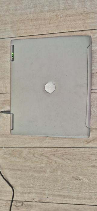 DELL работещт трябва дасе преинсталира!!
