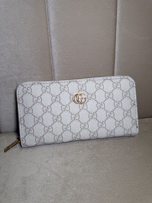 Portofel GUCCI- piele ecologică, mare