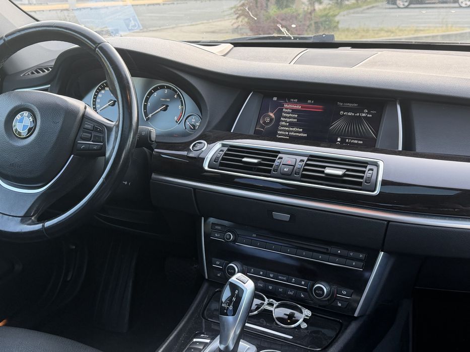 URGENT  variante Bmw 530 GT 2014 facelift full options