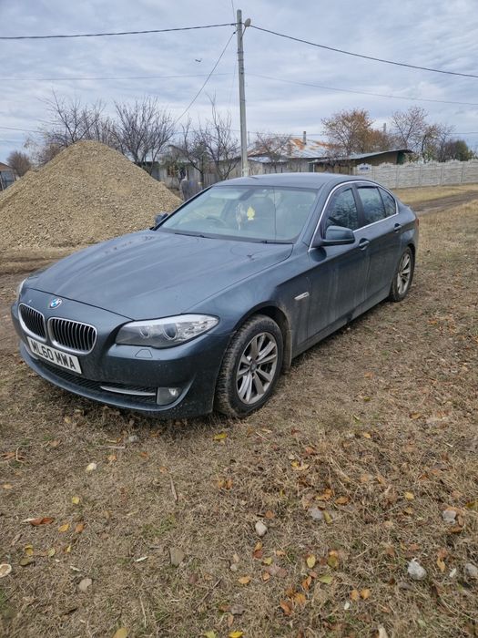 Vand / schimb bmw seria 520 d f 10 bate motorul
