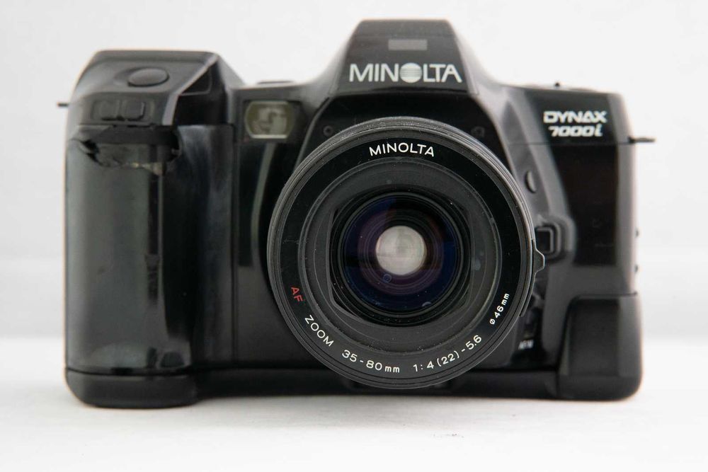 Aparat film Minolta Dynax 7000i cu obiectiv Minolta 35 80