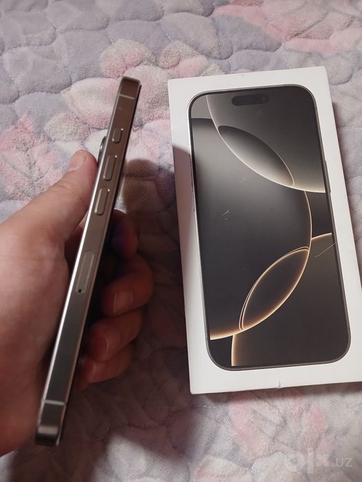 Iphone 16 pro 1 TB natural titanium