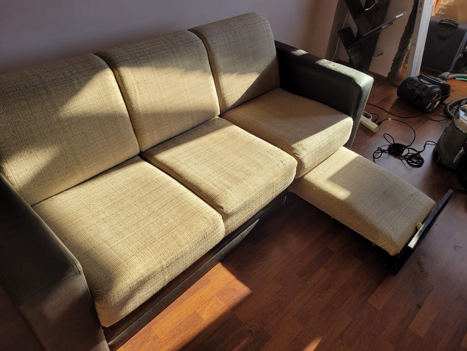 Curățare canapele Ploiesti, curățare saltele Ploiesti, curatare canapea insertie extractie