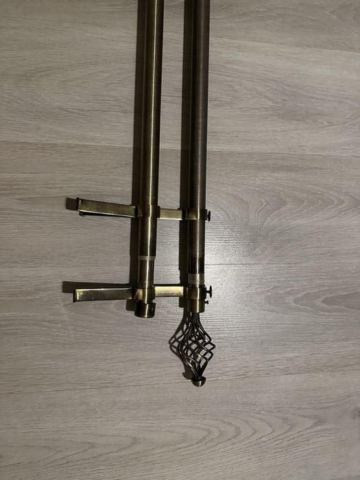 Продам карниз