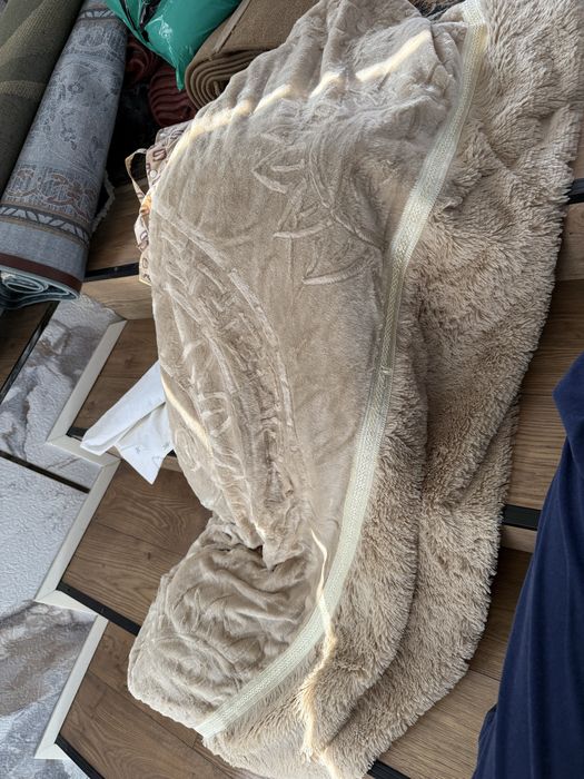 Продам плед новый