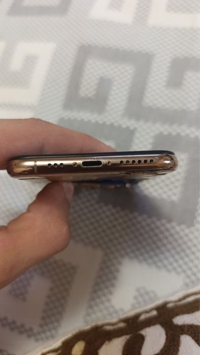 Iphone Xs цена договорная