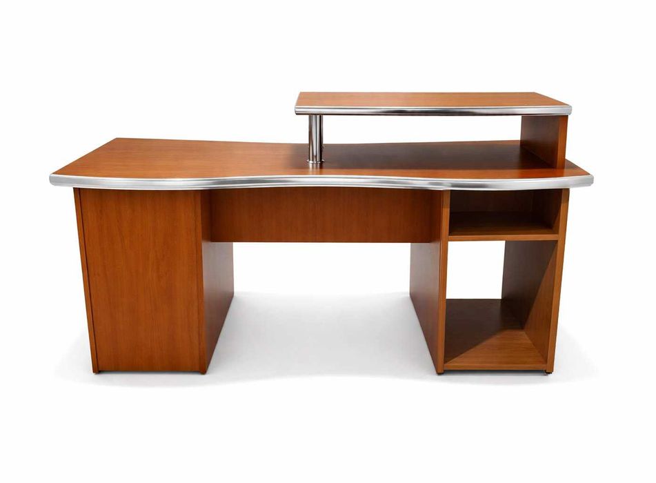 Birou calculator in stare foarte buna