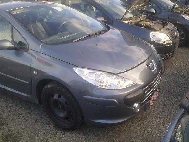 Peugeot 307 CC 1.4/1.6/2.0i /\ 1.6/2.0HDi 2004г. на части
