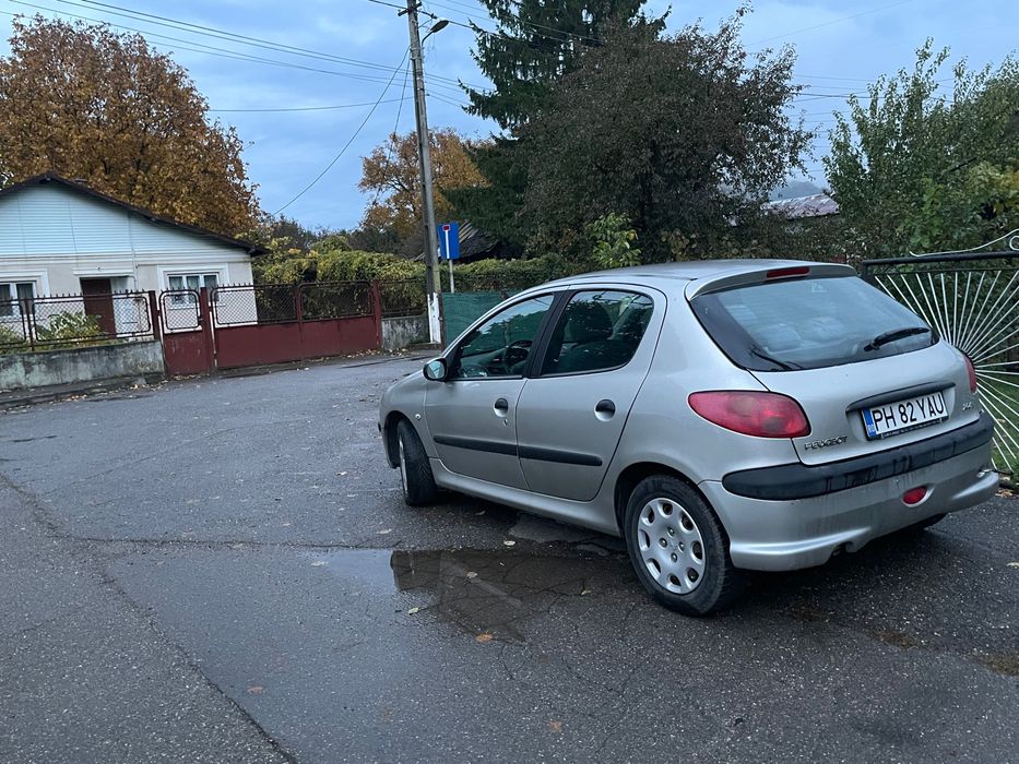Vand Peugeot 206, unic proprietar, an 2008, benzina .