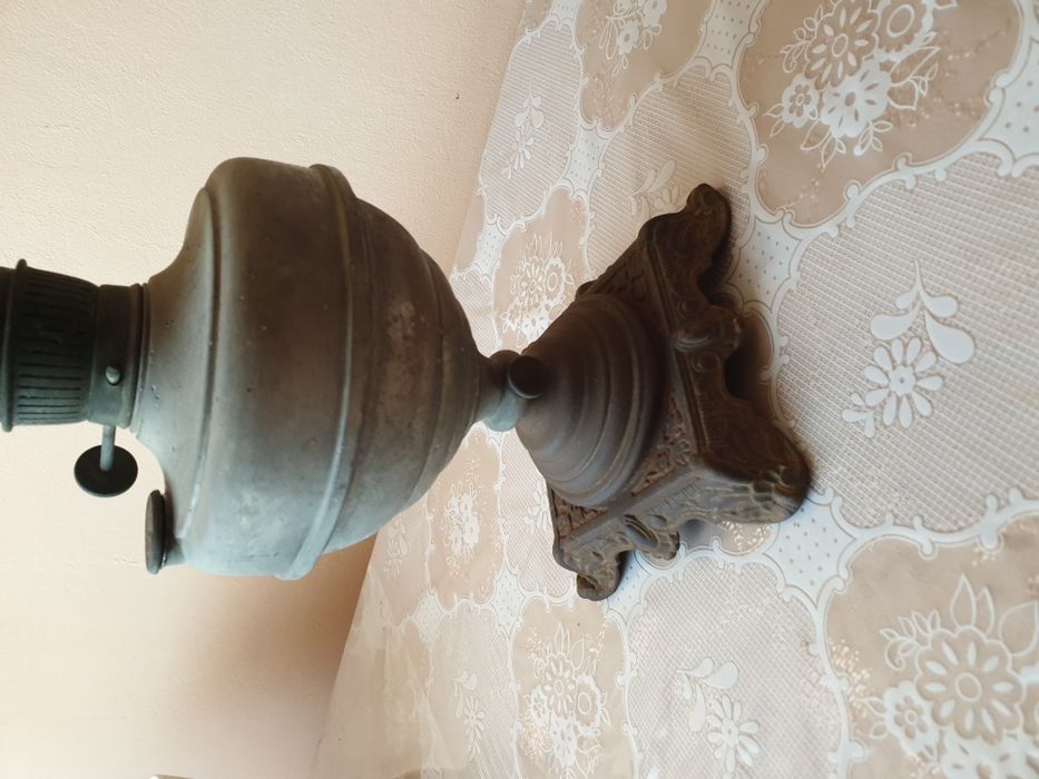 Стара лампа с газ