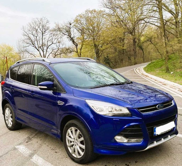 Ford KUGA II TITANIUM-X (nici Qashqai, nici Tiguan) cu super dotări.