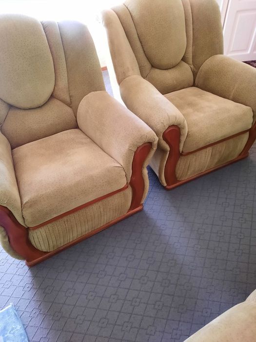 Диван &  Кресло Сотилади