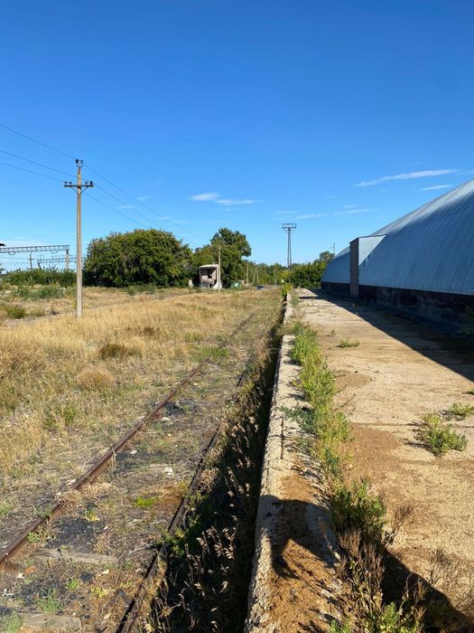 Ангар, зернохранилище