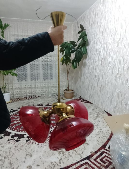 Люстры в идеальном состоянии