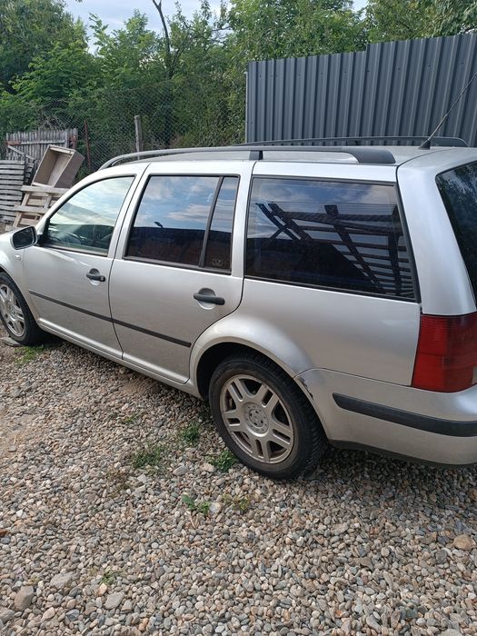 Vând golf IV break