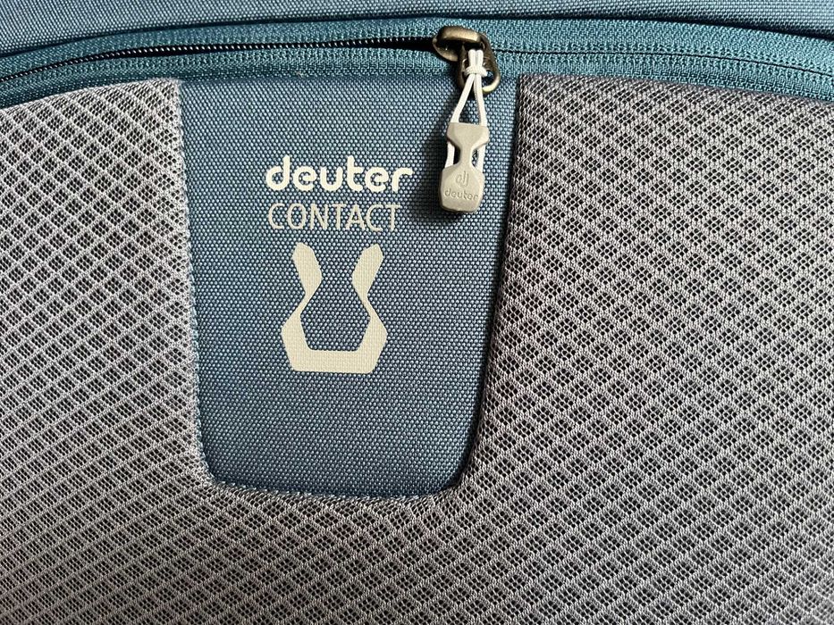 Раница Deuter Aviant Carry On 28 в размер за ръчен багаж за самолет