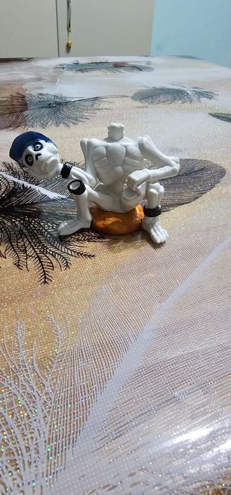 Игрушка из яйца Mystery Monster