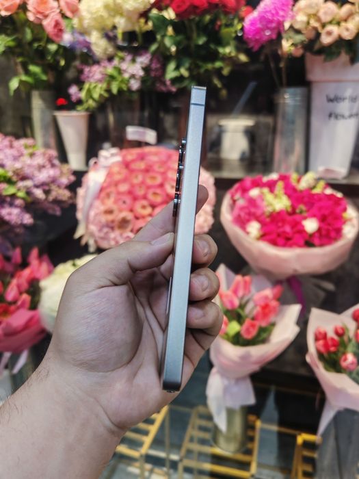 Samsung S25 Ultra 12/256Gb