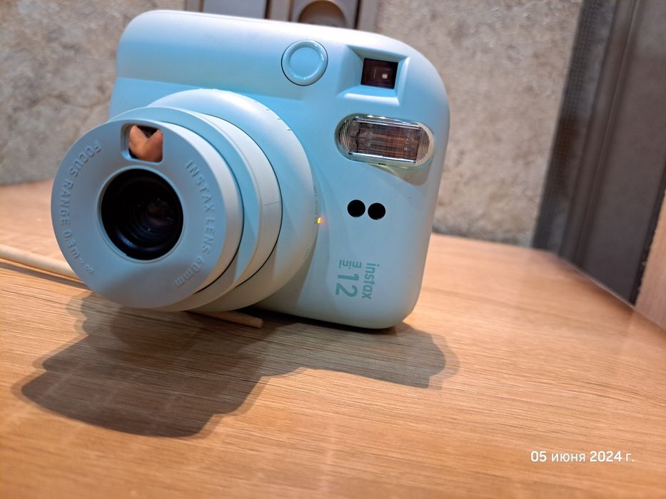 Флтоаппарат fujifilm instax mini 12