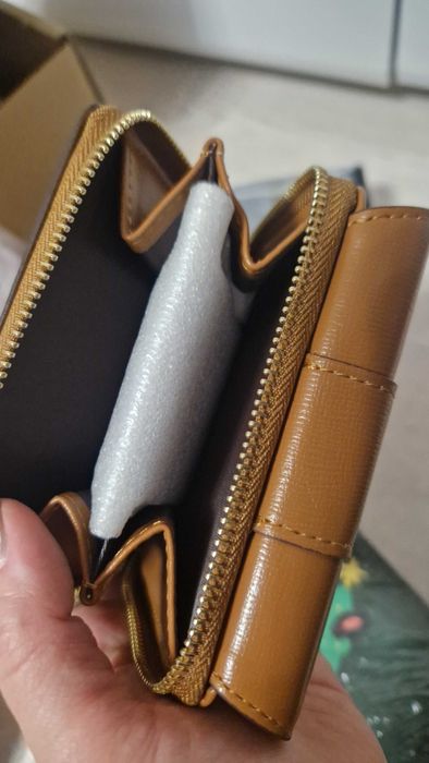 Кошелек (красный, черный, кэмел)