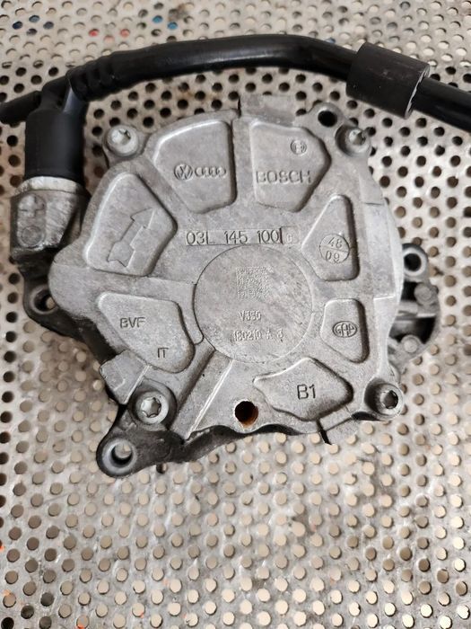 Pompa Vacuum Vw Seat Skoda 1.6 Tdi Motor CAY Cod 03LG Golf 6 Passat B7 Touran Jetta Octavia Roomste