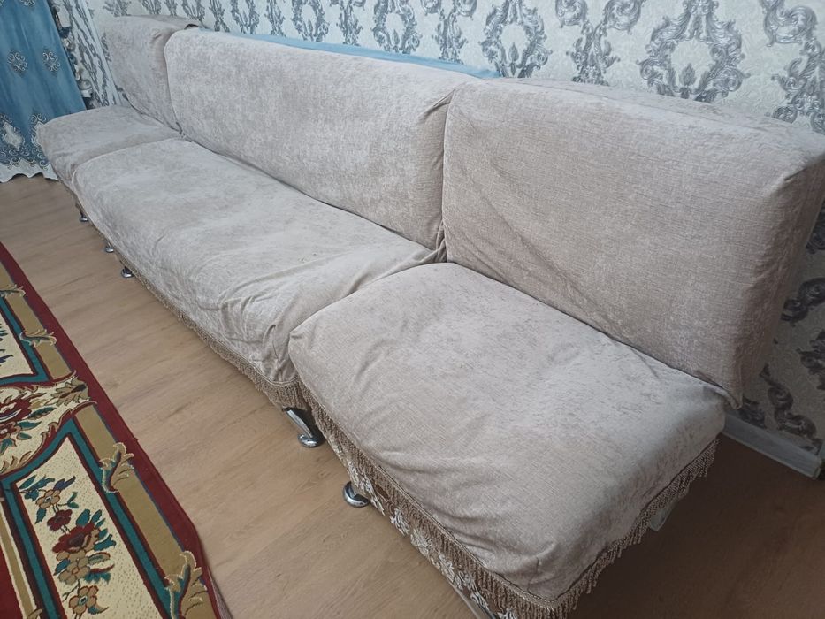 Кресло диван сатылады. Жағдайы орташа