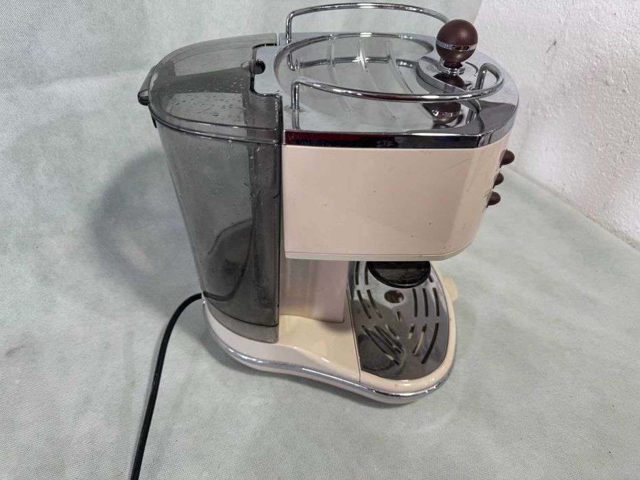 Кафемашина - DeLonghi ECOV311/ 15bar, бежова