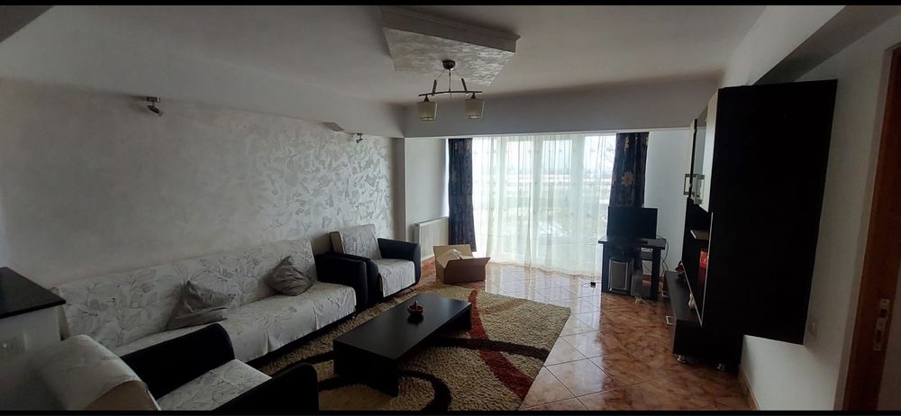 Apartament de inchiriat