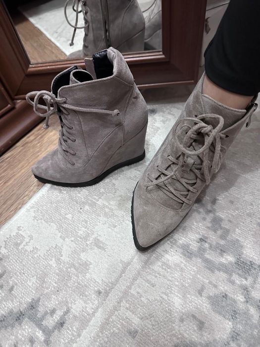 Продам сапоги женские