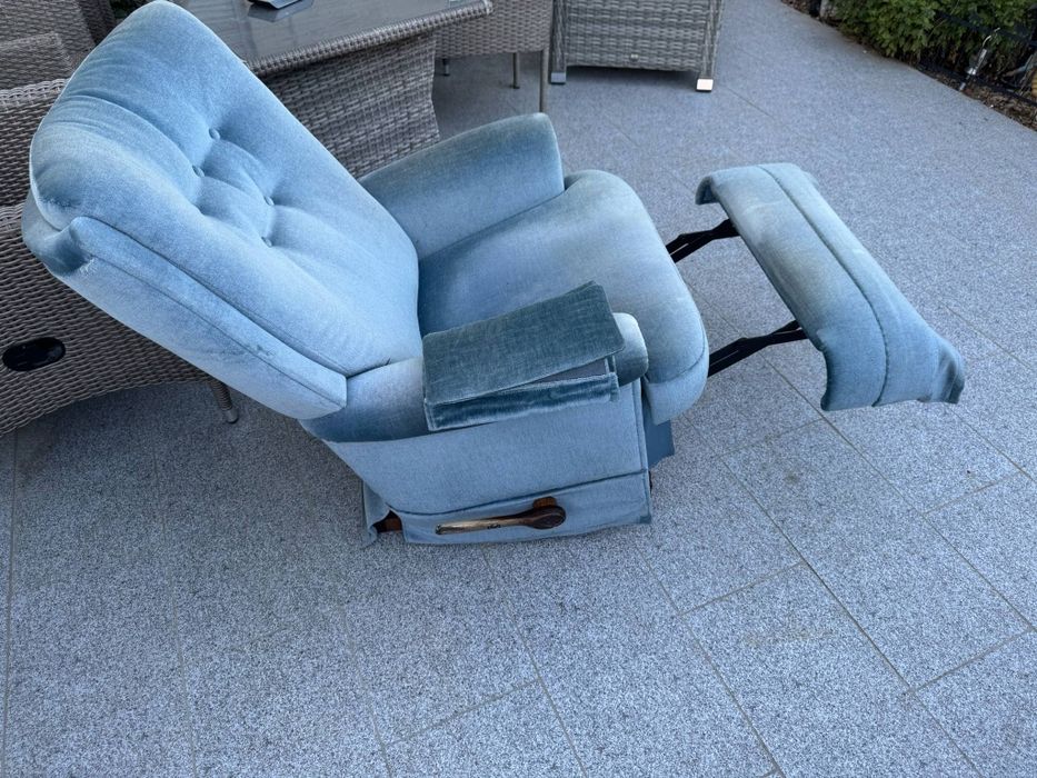 Fotoliul rabatabil lemn masiv vintage