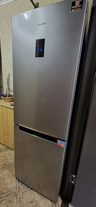 Продам  холодильник  Samsung