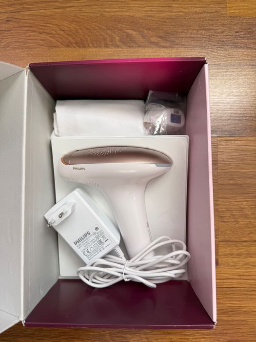 Фотоепилатор Phillips Lumea Advanced