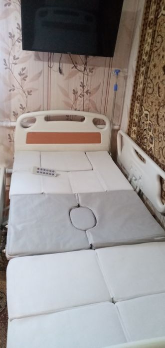 Продам медицинскую кровать