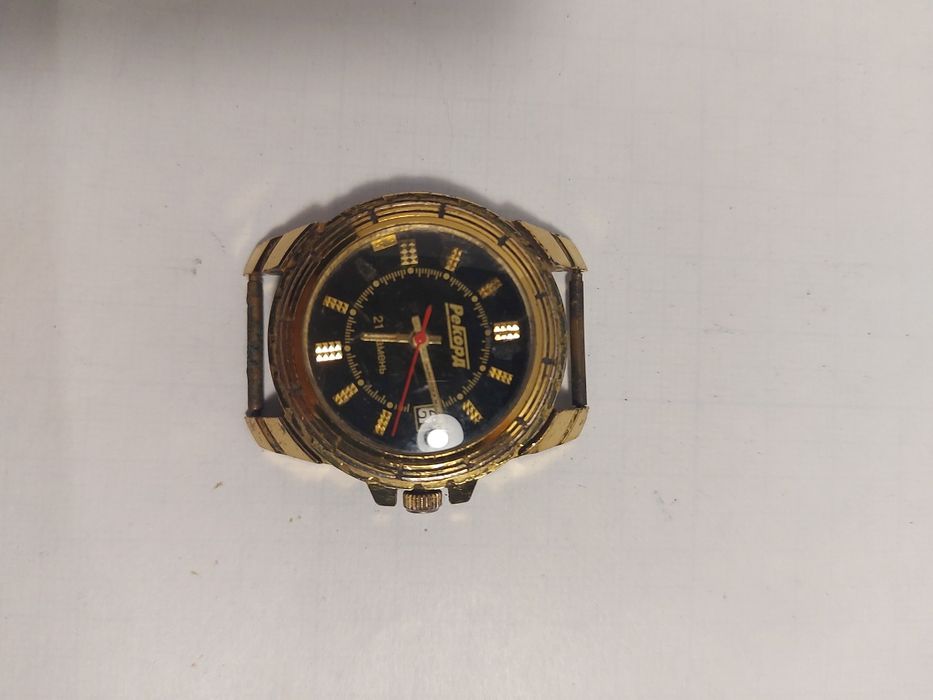 Наручные мужские часы механика