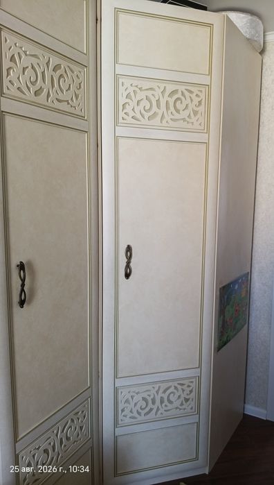 Продам шкафы "Александрия"