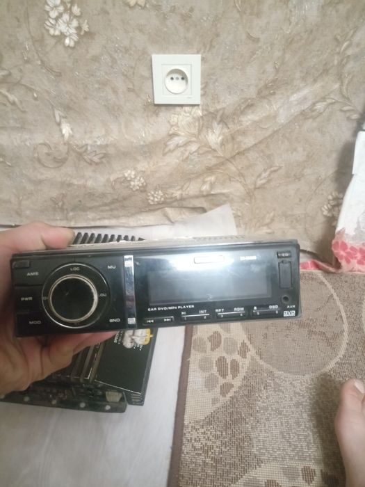 Уселик мафон сатылады