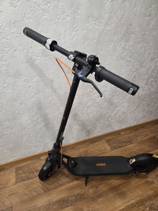 Электросамокат Ninebot F2 Plus