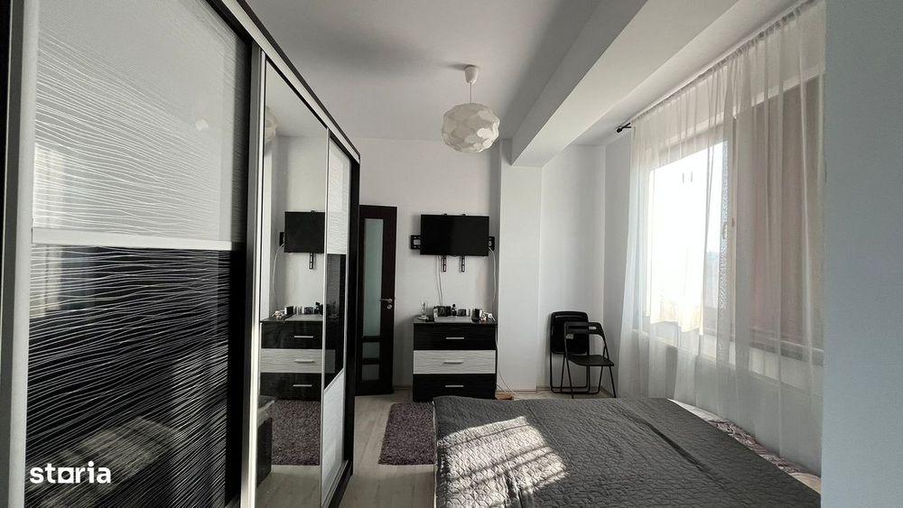 Apartament 3 camere, metrou Laminorului