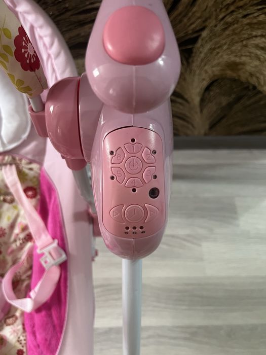 Шезлонг-качеля для девочки