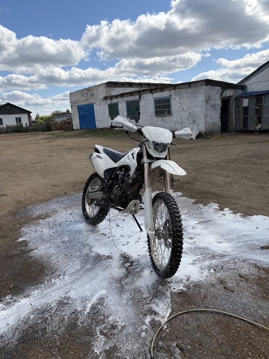Продам эндуро 250