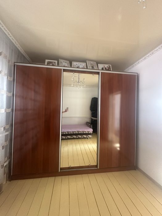 Шифоньер купе в хорошим состояни