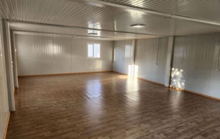 Vand containere modulare la super preț-calitate