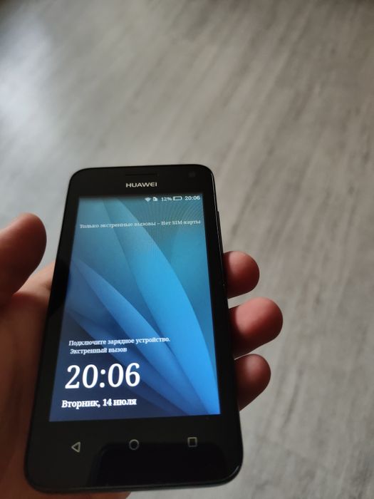 Черный Huawei Y336-U02