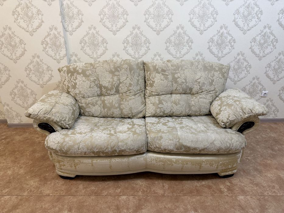 Продам диван от Потютькова