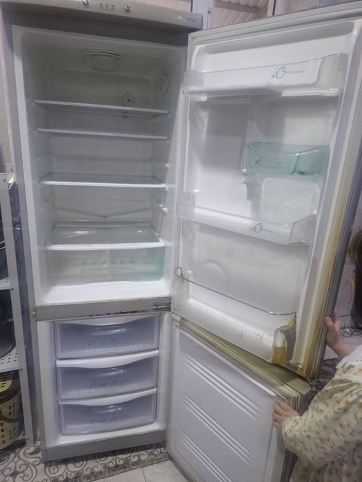 Продаю холодильник бу. Рабочий в хорошем состоянии