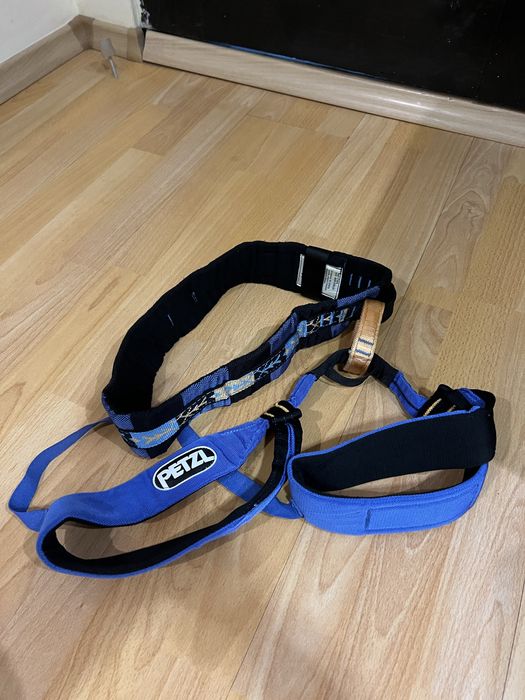 Алпинистка седалка Petzl