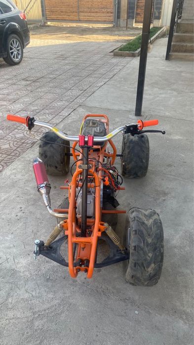 Продам на ходу квадроцикл