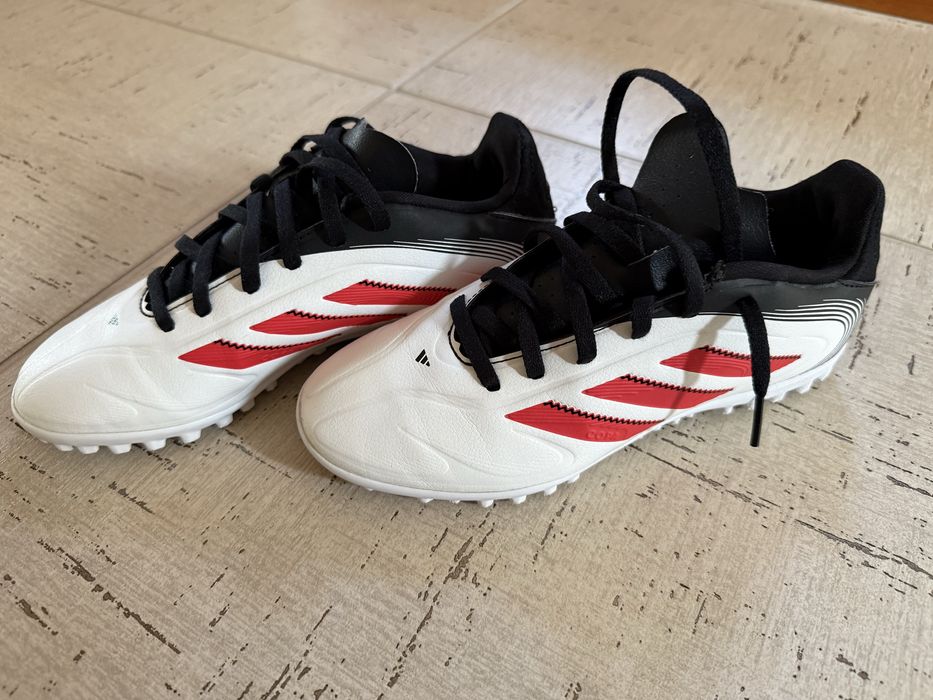 Vand ghete fotbal copii Adidas Copa, marimea 35