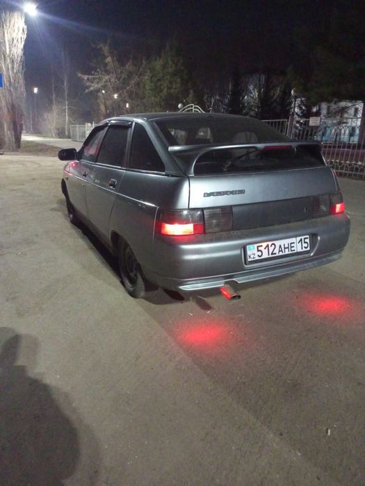 Продам авто ваз 2112