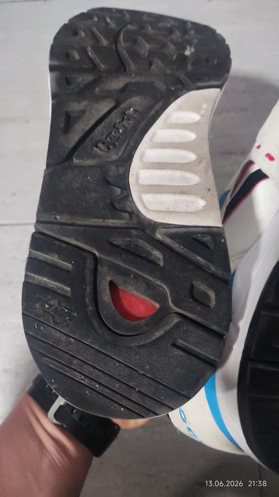 Reebok "Hexalite"